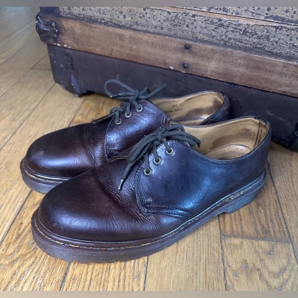 Vintage - Dr Martens - Made in England Original 1461 Brown Leather Shoes- Size9
